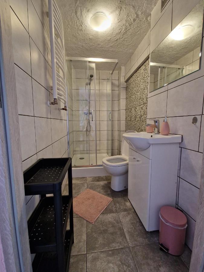 Stara Kuznia Radkow Hotell Exteriör bild