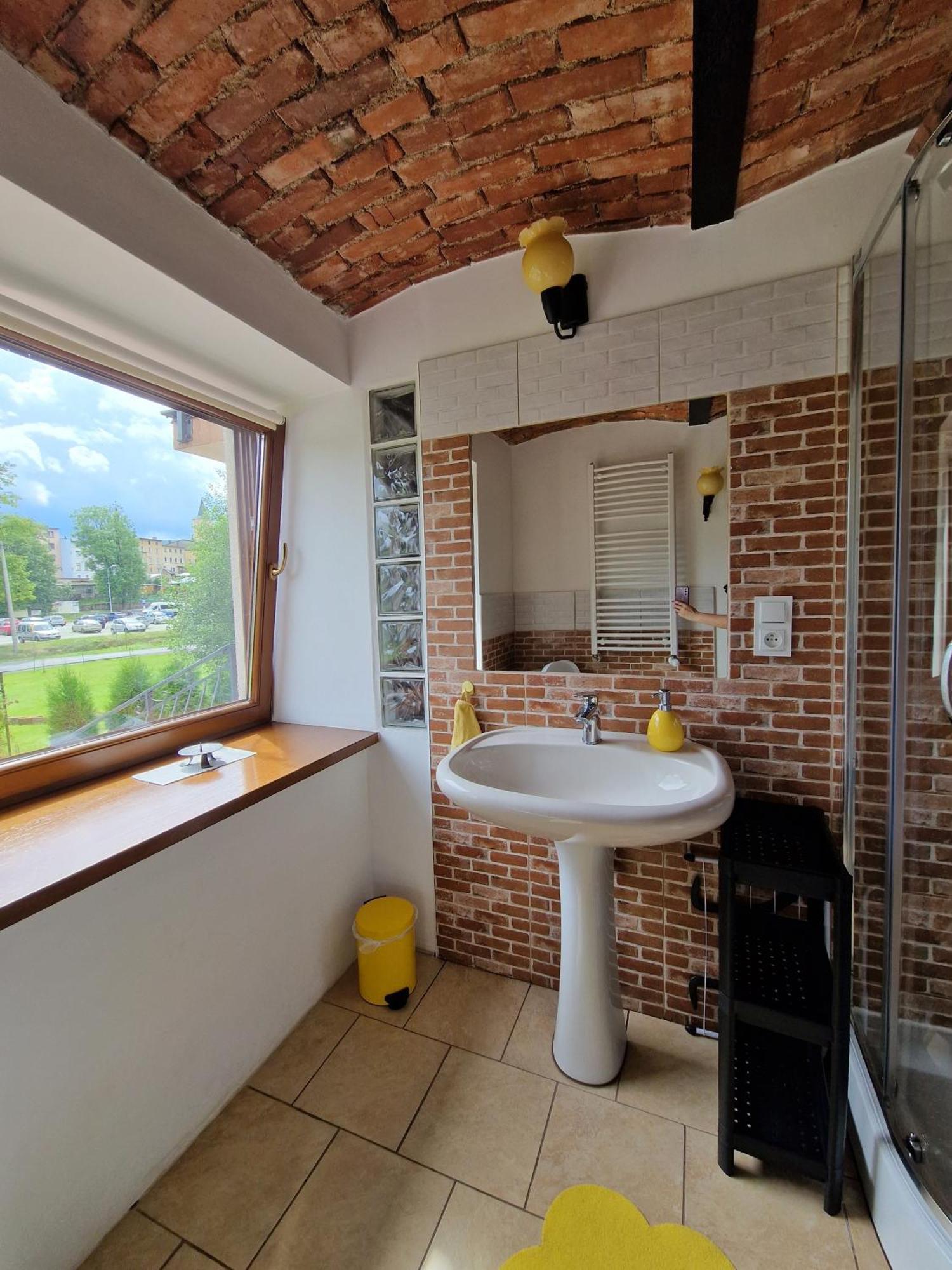 Stara Kuznia Radkow Hotell Exteriör bild